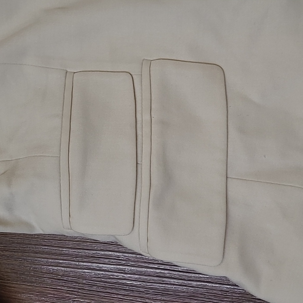Talbots Women's‎ Cream Blazer for women zise 10 ,used good gondition - Picture 5 of 15